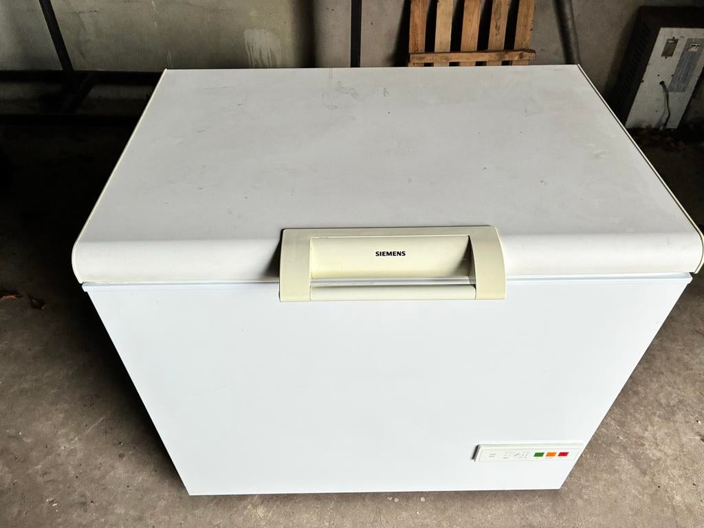 Diepvries vries kist, Witgoed en Apparatuur, Vriezers en Diepvrieskisten, Ophalen, Zo goed als nieuw, 85 tot 120 cm