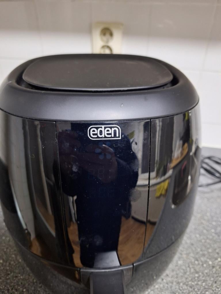 Eden Airfryer - Compact en Efficiënt, Ophalen, Gebruikt, Airfryer, Minder dan 750 gram