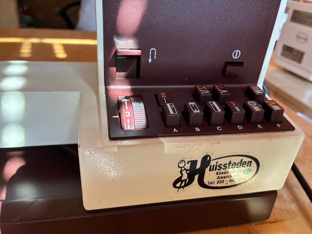 Pfaff naaimachine te koop, Hobby en Vrije tijd, Naaimachines en Toebehoren, Ophalen of Verzenden, Gebruikt, Naaimachine, Pfaff