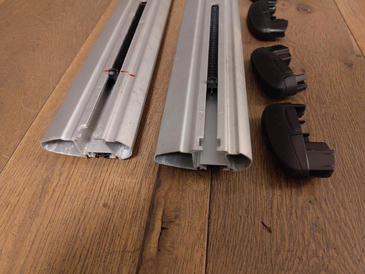 Thule WingBar Evo 118 cm dakdragers (alleen dwarsbalken), Auto diversen, Dakdragers, Gebruikt, Ophalen of Verzenden