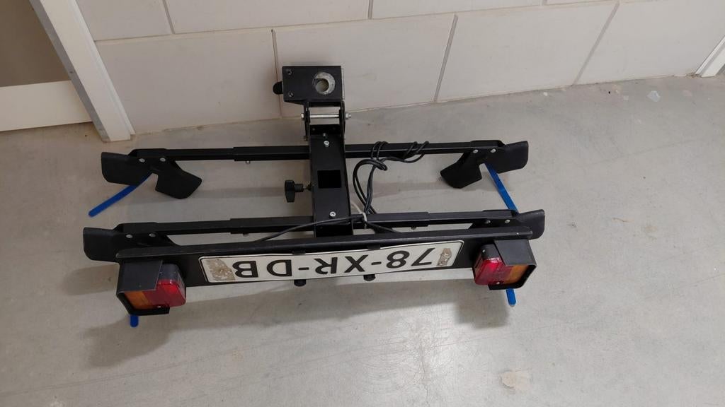 Fietsendrager voor, Ophalen, Gebruikt, Trekhaakdrager