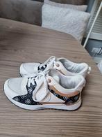 Leuke sneakers maat 37, Ophalen of Verzenden, Gedragen, Wit, Sneakers of Gympen