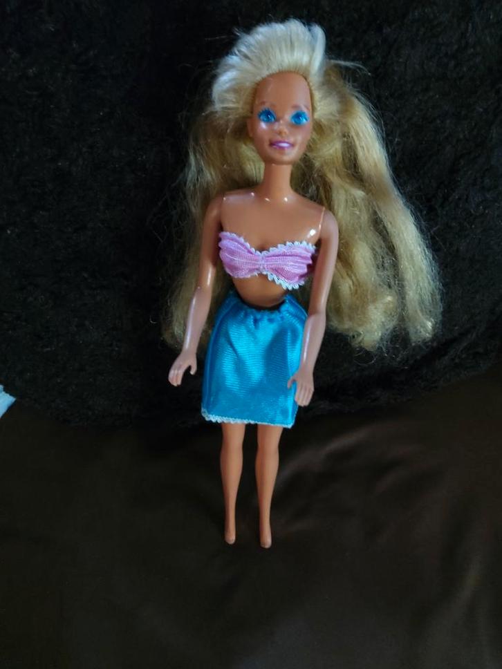 Vintage Retro sindy fleur barbie lingeriesetje, Kinderen en Baby's, Speelgoed | Poppen, Gebruikt, Barbie, Ophalen of Verzenden