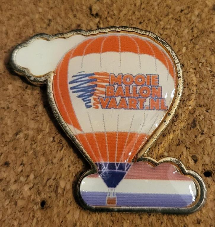 Ballonpin mooie ballonvaart, Verzamelen, Speldjes, Pins en Buttons, Zo goed als nieuw, Ophalen of Verzenden