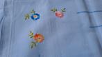 Vintage Geborduurd Tafelkleed Blauw met Bloemen, Binnen, Onbekend, Ophalen of Verzenden, Zo goed als nieuw