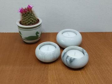 3 vintage marmeren waxinelichthouders  beschikbaar voor biedingen