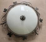 Jaren 60 plafondlamp / plafonnière van glas en smeedijzer, Ophalen, Zo goed als nieuw, Glas, Vintage, jaren 60, brocante