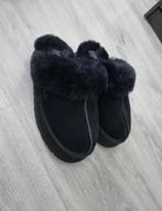 UGG Pantoffels Maat 39 - Zwart, UGG, Zwart, Ophalen of Verzenden, Zo goed als nieuw