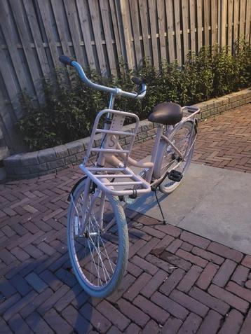 Mooie meisjesfiets te koop! beschikbaar voor biedingen