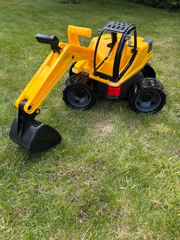 Graafmachine om op te zitten beschikbaar voor biedingen