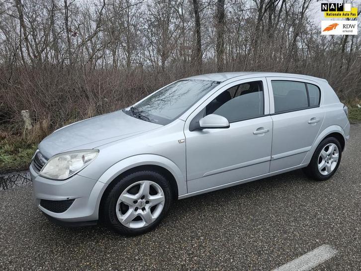 Opel Astra 1.8 Business AUTOMAAT, Auto's, Opel, Bedrijf, Te koop, Astra, Airbags, Airconditioning, Boordcomputer, Centrale vergrendeling