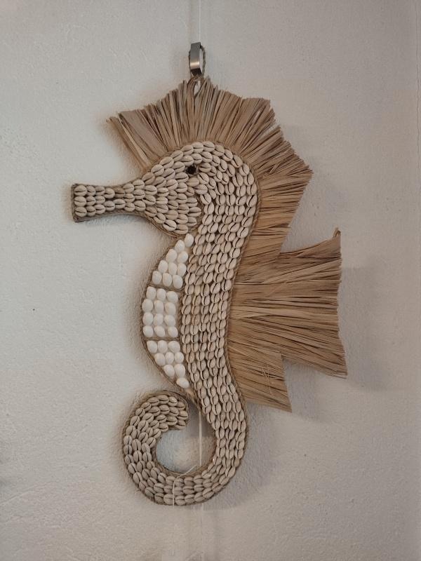 Zeepaardje hanger schelpjes - handmade Bali, Huis en Inrichting, Woonaccessoires | Wanddecoraties, Nieuw, Ophalen of Verzenden