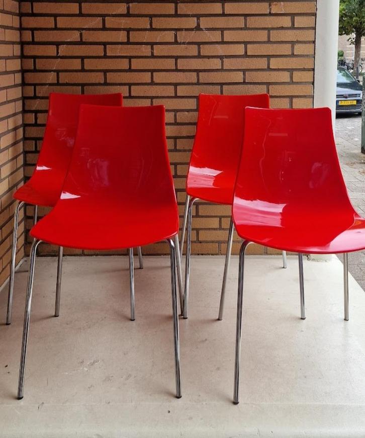 Italiaanse Calligaris design stoelen rood/oranje 6 stuks, Huis en Inrichting, Stoelen, Zo goed als nieuw, Vijf, Zes of meer stoelen