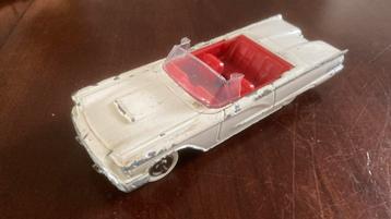 Dinky Toys Frankrijk Ford Thunderbird no. 555