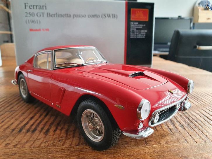 FERRARI 250 GT SWB PASSO CORTO - CMC - 1:18, Hobby en Vrije tijd, Modelauto's | 1:18, Nieuw, Auto, Overige merken, Ophalen of Verzenden