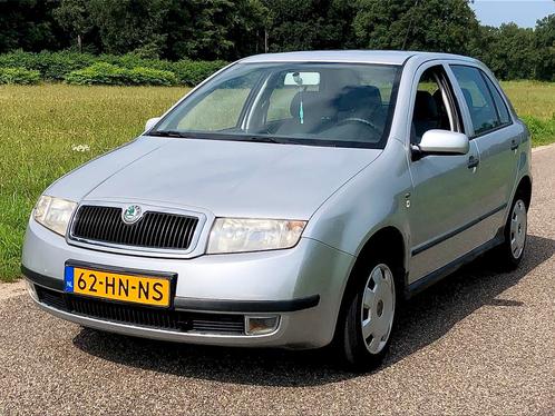 Skoda Fabia 1.4 / Airco / Cruise / 5-Deurs / Trekhaak /, Auto's, Skoda, Particulier, Fabia, ABS, Airbags, Airconditioning, Bluetooth