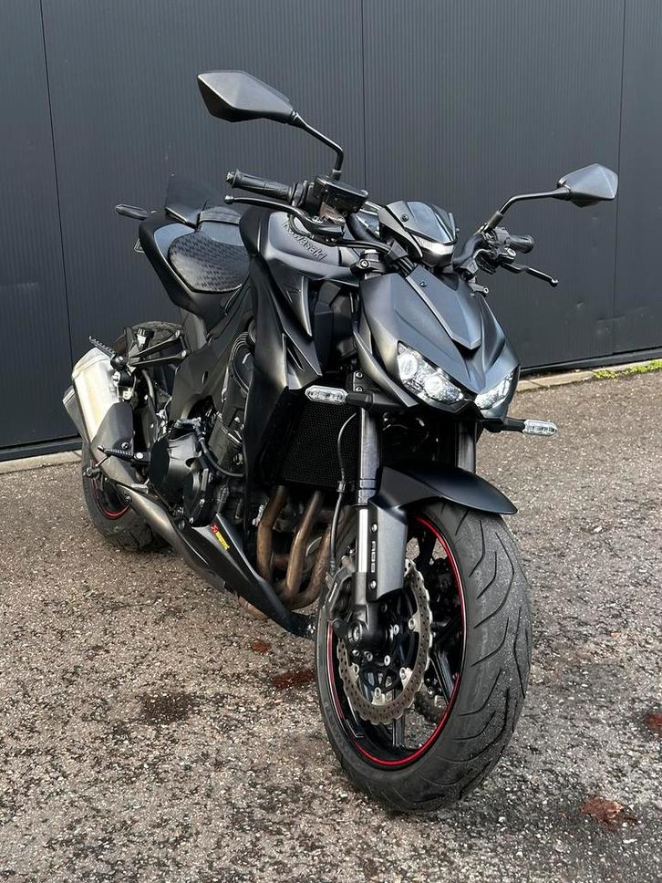Kawasaki Z1000 ABS / Black on Black / bj2019 / 38xxxkm, Motoren, Motoren | Kawasaki, Bedrijf, Naked bike, meer dan 35 kW, 4 cilinders