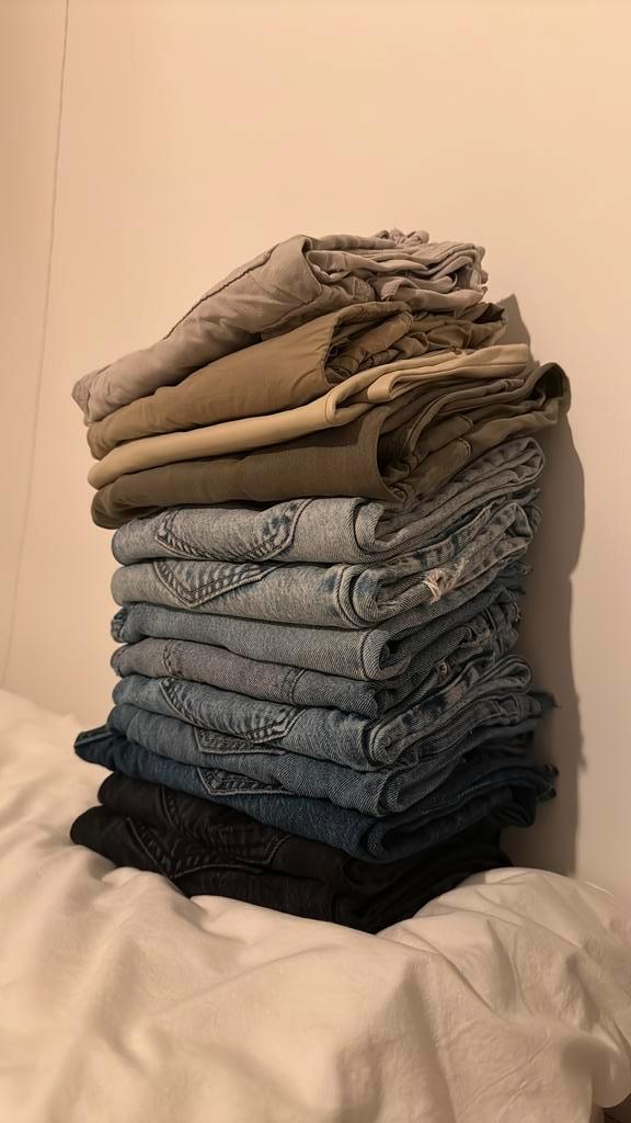 13 broeken - maat 32, Kleding | Dames, Broeken en Pantalons, Zo goed als nieuw, Maat 34 (XS) of kleiner, Zwart, Lang, Ophalen of Verzenden