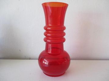 nanny still vaas rode glazen vintage vase beschikbaar voor biedingen