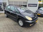 Citroen Xsara Picasso 1.8i-16V Attraction AIRCO..TREKHAAK, 4 cilinders, 1749 cc, 116 pk, Zwart