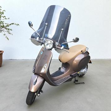 Mooie Vespa Scooter LIMITED EDITION  1140 km Primavera NIEUW beschikbaar voor biedingen