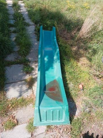 glijbaan 2stuks gratis.blauw en groen beschikbaar voor biedingen