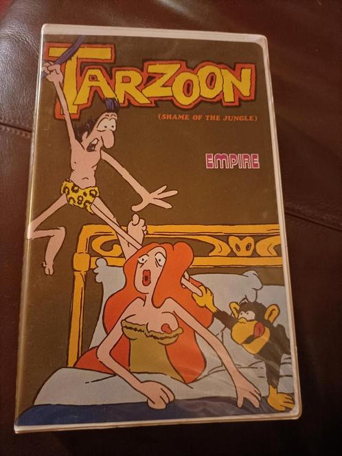 Tarzoon, Cd's en Dvd's, VHS | Film, Zo goed als nieuw, Overige genres, Vanaf 16 jaar, Ophalen