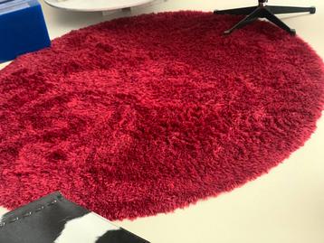 Retro vloerkleed rond beschikbaar voor biedingen