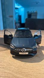 Solido Mercedes-Benz GLA schaalmodel – 1:43 in doos, Hobby en Vrije tijd, Modelauto's | 1:43, Ophalen of Verzenden, Zo goed als nieuw