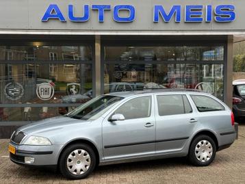Skoda OCTAVIA 1.6 Ambiente Automaat Airco Cruise PDC Trekhaa beschikbaar voor biedingen