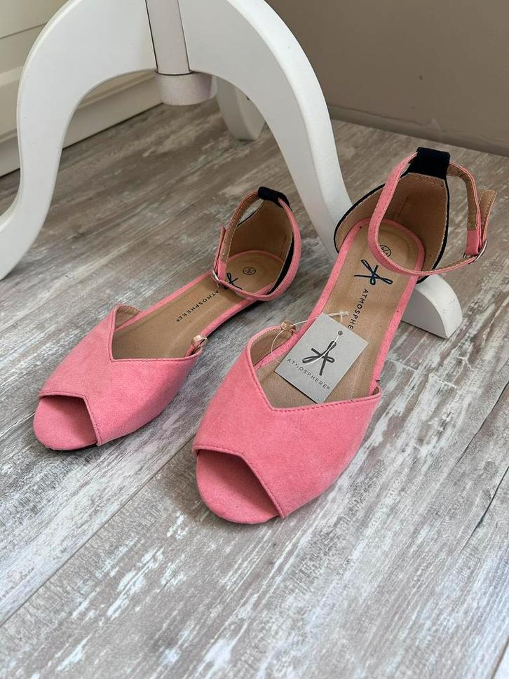 Roze schoentjes van Atmosphere. Maat 37. Nieuw!, Kleding | Dames, Schoenen, Nieuw, Ballerina's, Roze, Verzenden