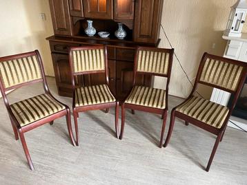 Vintage Mahonie Stoelen met Bekleding beschikbaar voor biedingen