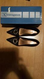 TRAVANGANZA ZWARTE PUMPS MET KLEIN HAKJE MAAT 38, Pumps, Zwart, Ophalen of Verzenden, Nieuw