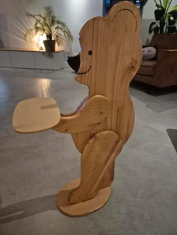 Vintage Houten beer met dienblad beschikbaar voor biedingen