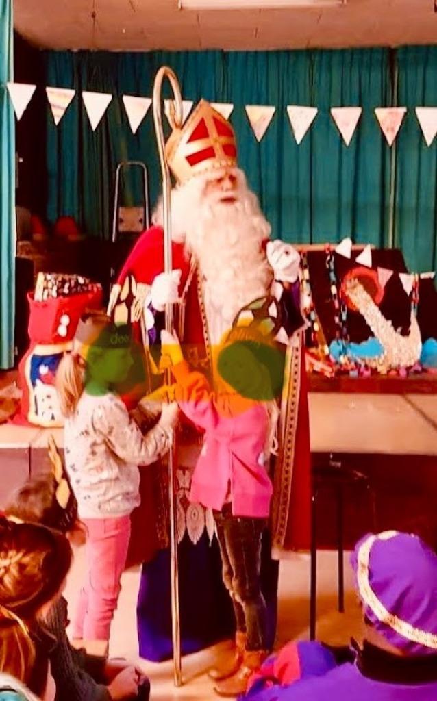 Sinterklaas en Piet komen op bezoek (29-11 en 5-12), Diversen, Sinterklaas, Ophalen