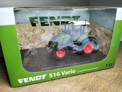 Te koop UH Fendt 516 Vario .(L), Hobby en Vrije tijd, Modelauto's | 1:32, Zo goed als nieuw, Tractor of Landbouw, Universal Hobbies