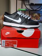 Nike Dunk Low Black White, maat 36, Kleding | Heren, Schoenen, Zwart, Nike, Nieuw, Ophalen of Verzenden