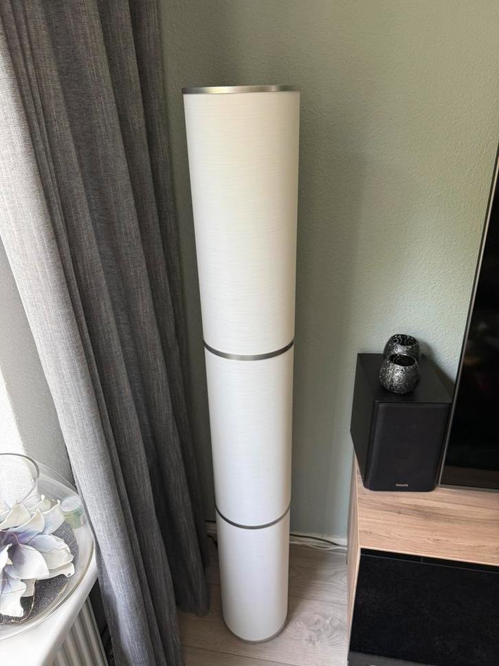 Ikea Vidja staande lamp wit, Huis en Inrichting, Lampen | Vloerlampen, Zo goed als nieuw, 150 tot 200 cm, Ophalen