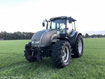 Valtra M120 tractor trekker beschikbaar voor biedingen