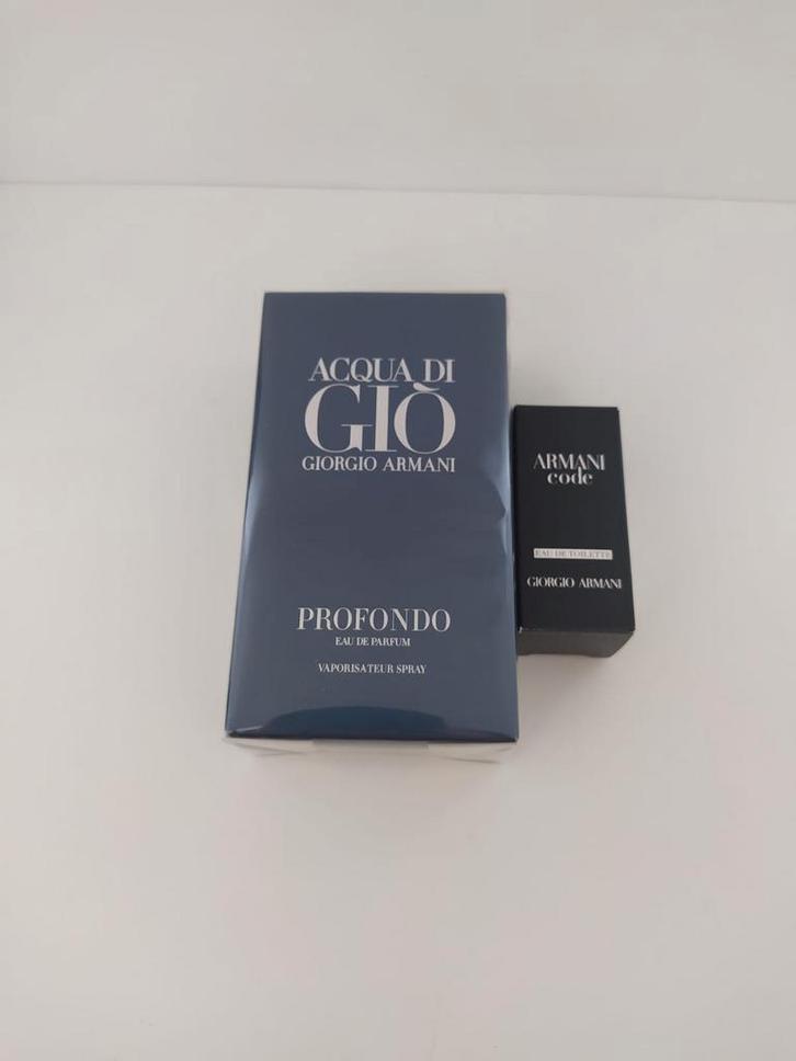 Nieuw Giorgio Armani Acqua Di Gio Profondo Parfum edp 40 ml, Sieraden, Tassen en Uiterlijk, Uiterlijk | Parfum, Nieuw, Ophalen of Verzenden