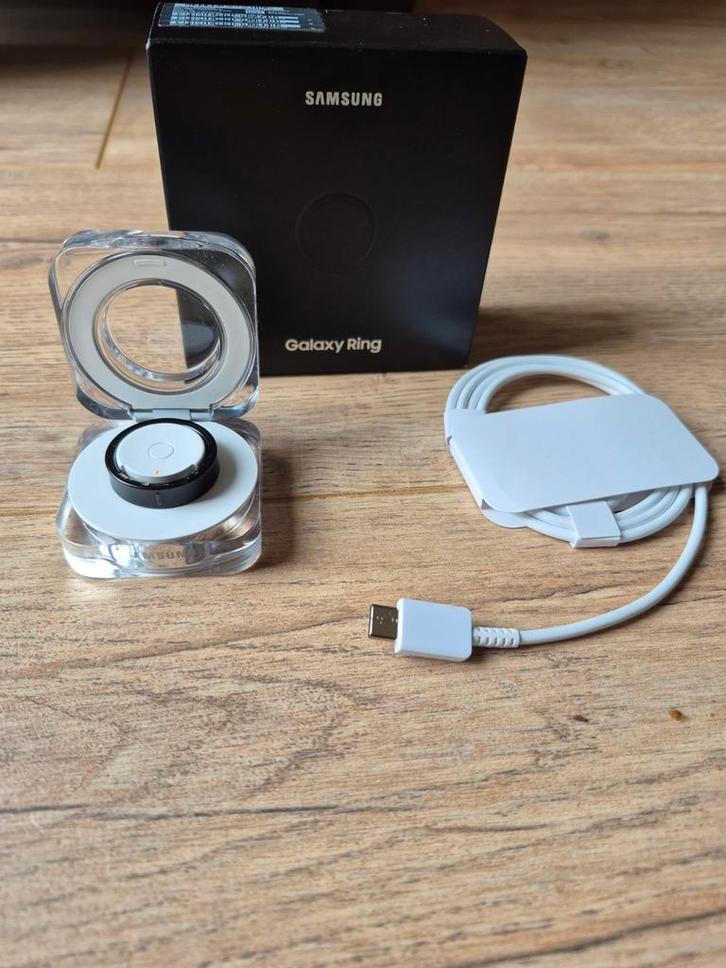 Samsung Galaxy Ring Maat 13 Titanium Black € 150., Sieraden, Tassen en Uiterlijk, Smartwatches, Zo goed als nieuw, Android, Zwart