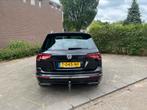 Volkswagen Tiguan R line 2.0 TDI 240pk 4Motion DSG Zwart, Automaat, 15 km/l, 193 €/maand, 2500 kg