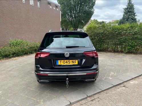 Volkswagen Tiguan R line 2.0 TDI 240pk 4Motion DSG Zwart, Auto's, Volkswagen, Particulier, Tiguan, Diesel, SUV of Terreinwagen
