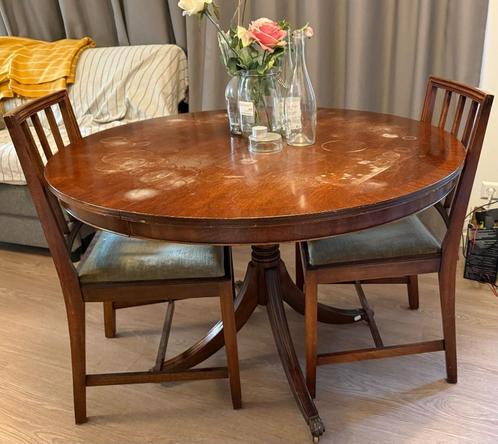Round Wooden Table, Huis en Inrichting, Tafels | Eettafels, Gebruikt, 100 tot 150 cm, 100 tot 150 cm, Vijf personen of meer, Rond