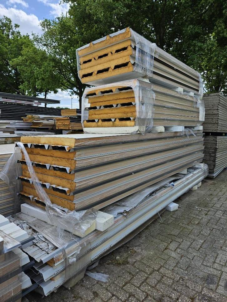 Restpartij b-keus dakpanelen 40mm, 80mm Grijs, groen, Doe-het-zelf en Verbouw, Platen en Panelen, Nieuw, Overige materialen, 50 tot 100 mm