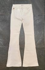 Lois Raval flared jeans, maat 30x34, nieuwstaat 🤩, Overige kleuren, Nieuw, Ophalen of Verzenden, W30 - W32 (confectie 38/40)
