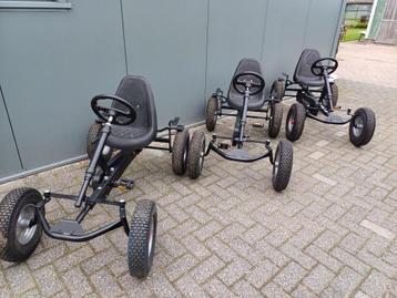 Nieuwe Mammoet robuuste trapskelters nog 4 stuks beschikbaar voor biedingen