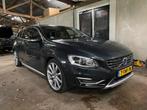 Volvo V60  300pk Plug-in Hybrid 4x4 Grijs Polestar €72620,-, Automaat, 1849 kg, Vierwielaandrijving, Particulier