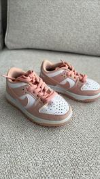 Nike sneakers mt 21, Schoentjes, Meisje, Ophalen of Verzenden, Zo goed als nieuw