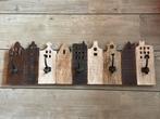 Houten Wandkapstok met Huisjes Design, Wandkapstok, Ophalen of Verzenden, Zo goed als nieuw, Minder dan 100 cm